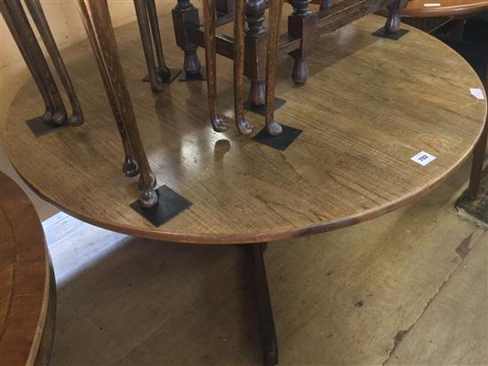 Danish circular dining table(-)